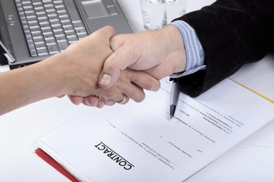 Tất tần tật về hợp đồng cho thuê xe máy mà bạn cần biết