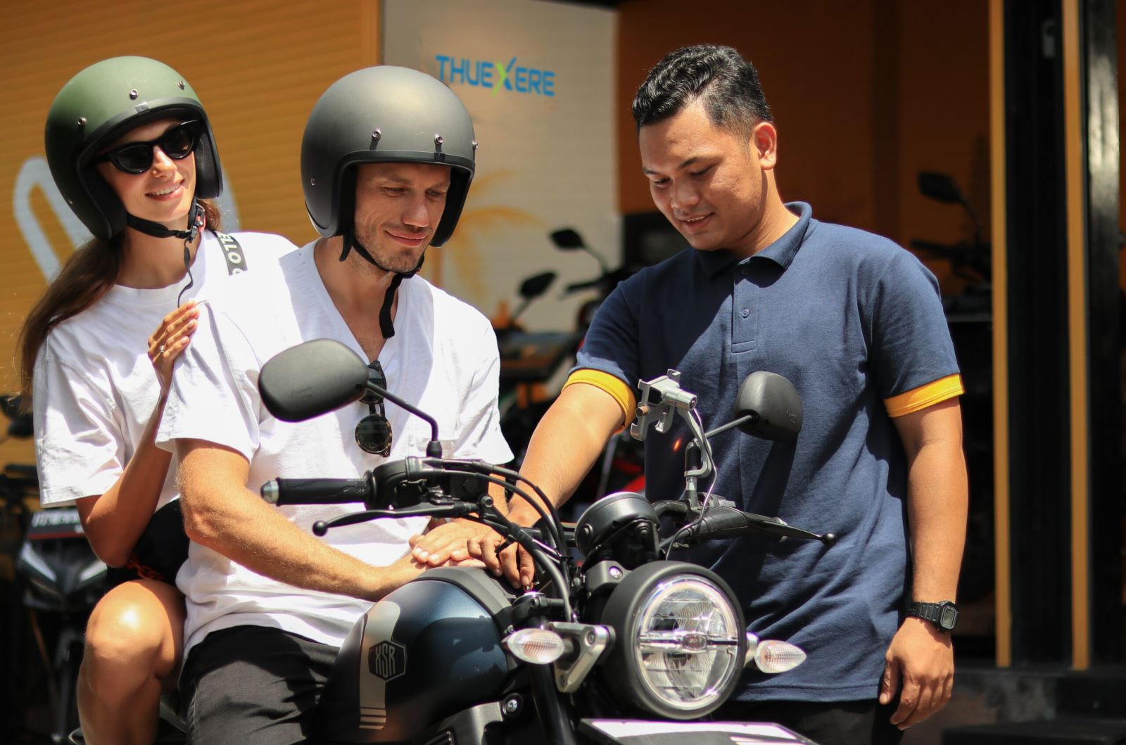 Thue-xe-may-tai-cua-hang